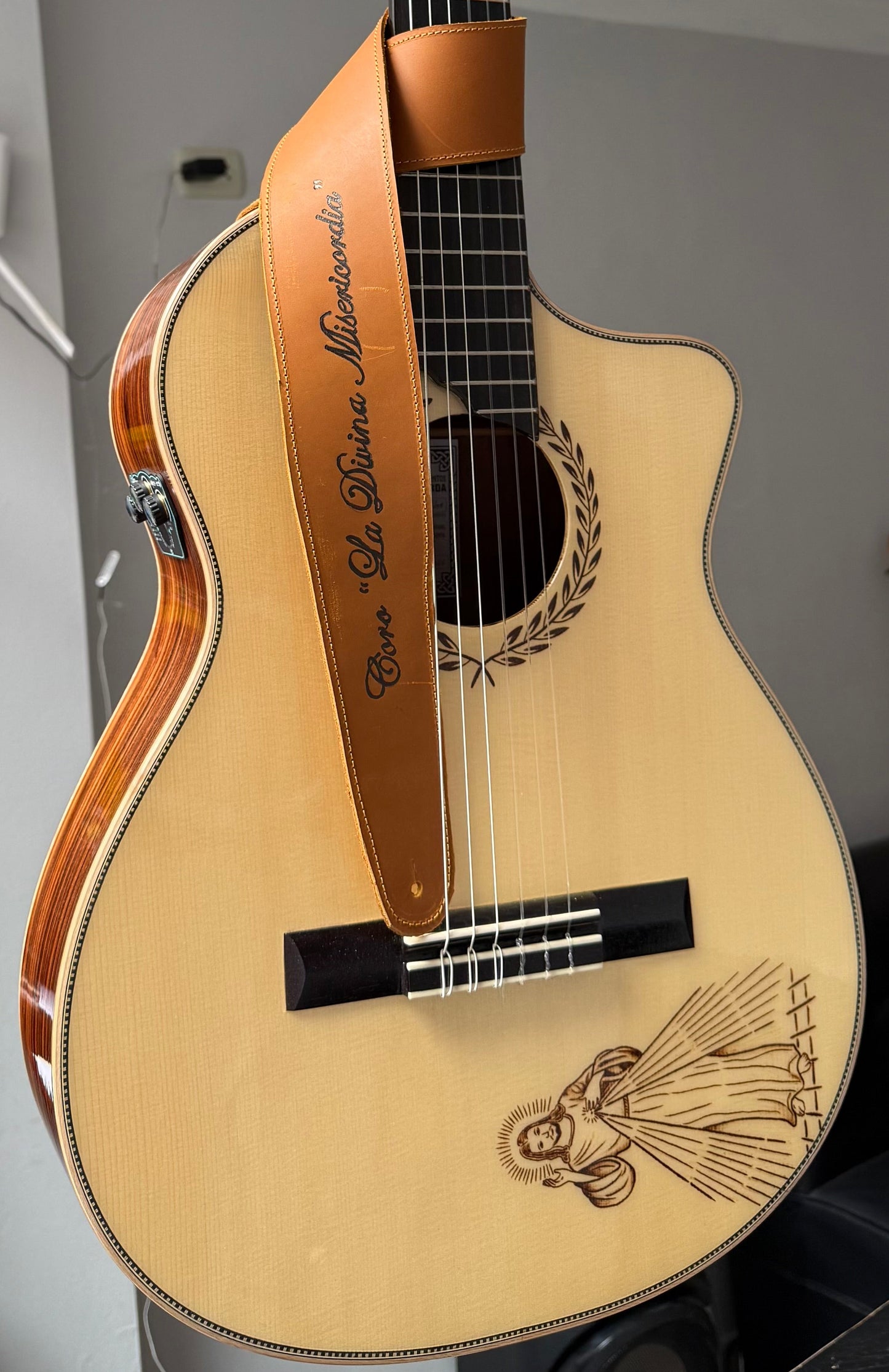 Correa de Cuero Premium para Guitarra | Cuero Vacuno y Toro Artesanal