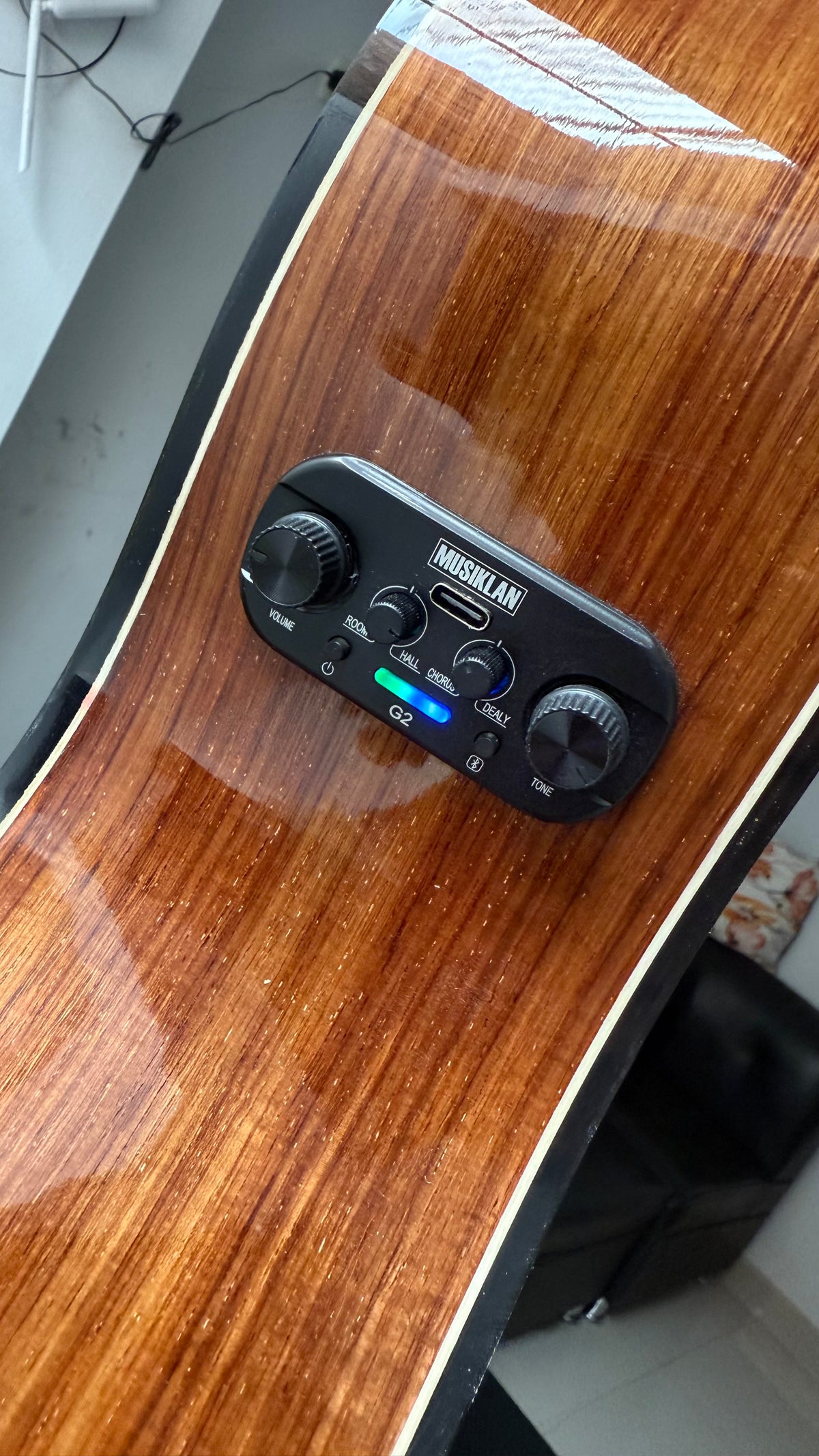 Guitarra Profesional AN500 Premium - Electroacústica con Bluetooth y Efectos Digitales