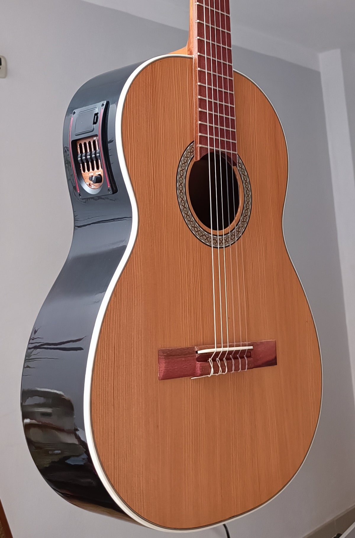 Guitarra Andina AN Classic 2 - Clásica Electroacústica para Principiantes
