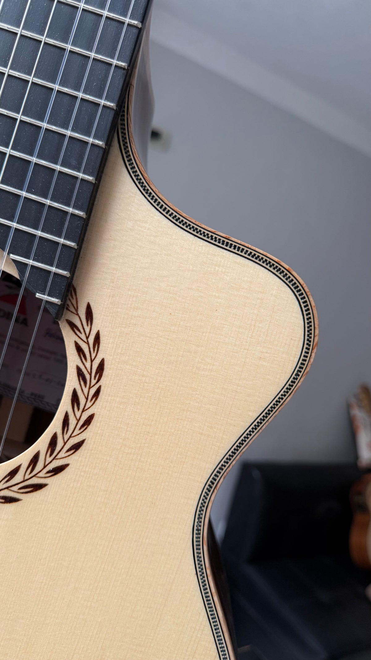 Guitarra andina palizandro Bluetooth